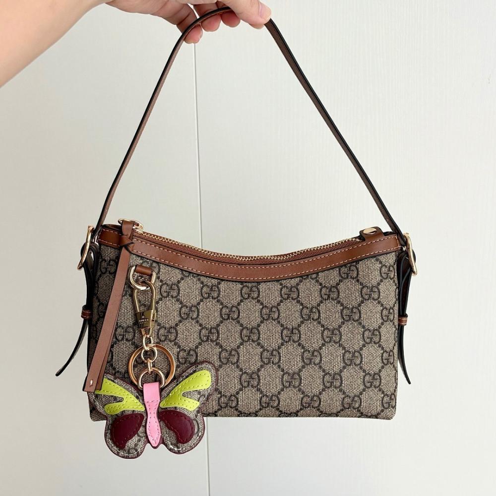 Modern Refined Top Handle Bag