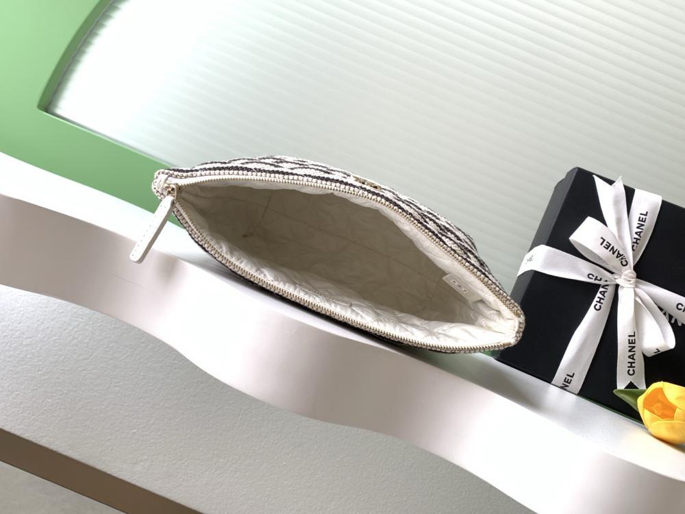 Woven Wallet
