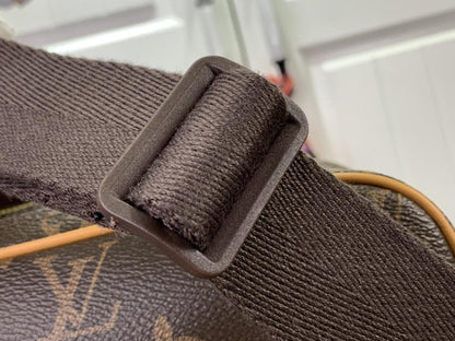 Practical Shoulder Bag