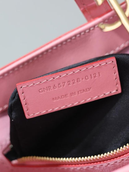 Luxury Pink Leather Shoulder Bag – Special Edition