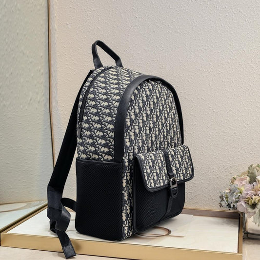 Stylish Refined Beige Quilted Jacquard Crossbody Bag