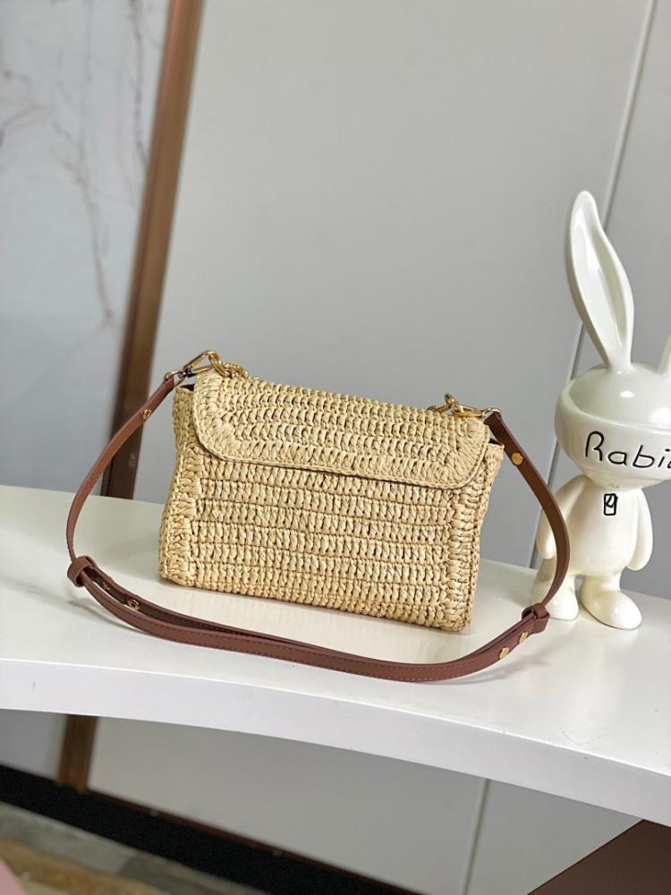 Twist Raffia Shoulder Bag