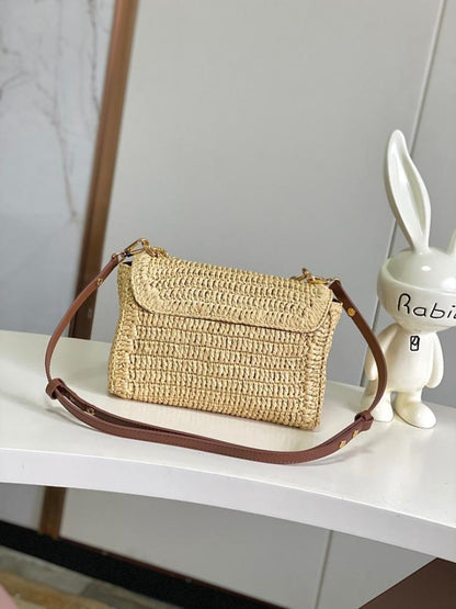 Twist Raffia Shoulder Bag