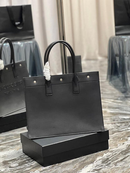 Stylish Refined Leather Tote Bag