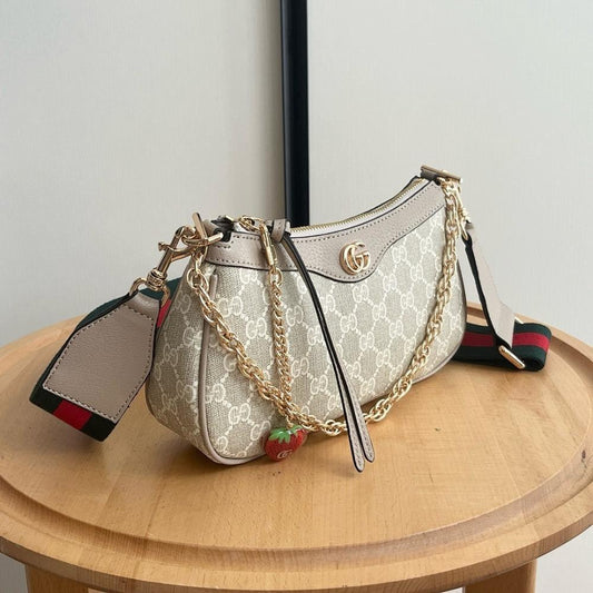 Modern Refined Shoulder Bag