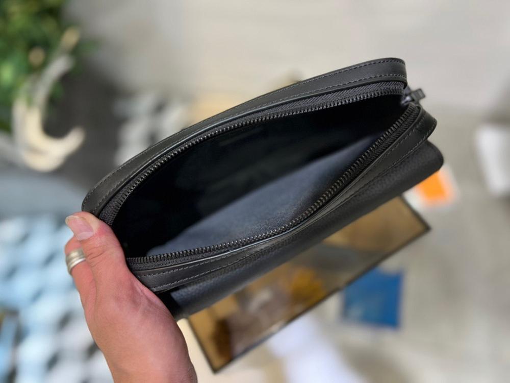 Classic Luxury Leather Shoulder Bag – Limited Edition