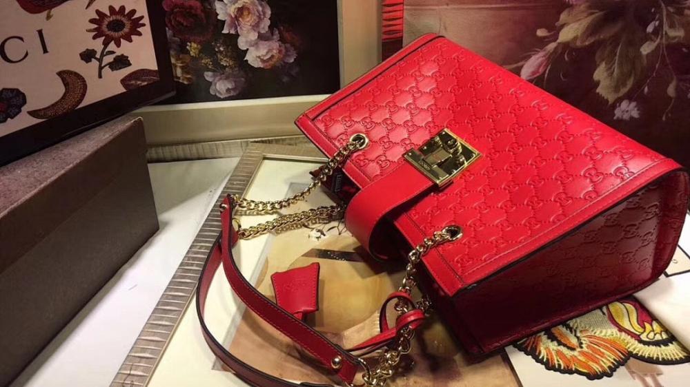 Elegant Stylish Gold Leather Bucket Bag – Limited Edition