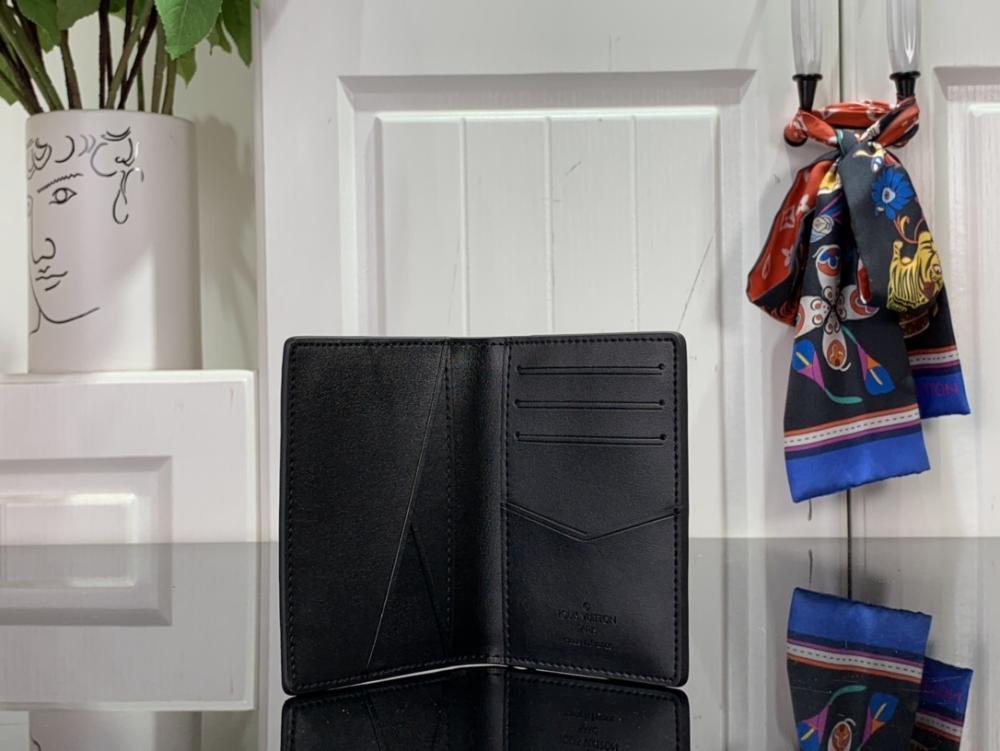 Elegant Wallet