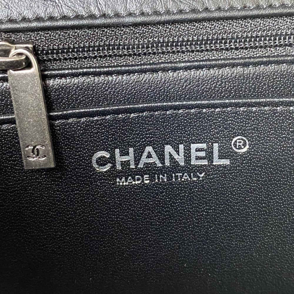 Classic Leather Top Handle Bag