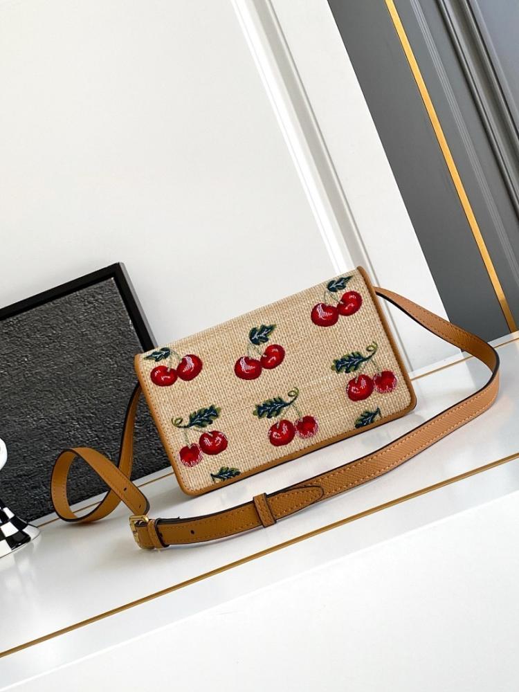 Modern Italian-Inspired Brown Embroidered Leather Bag