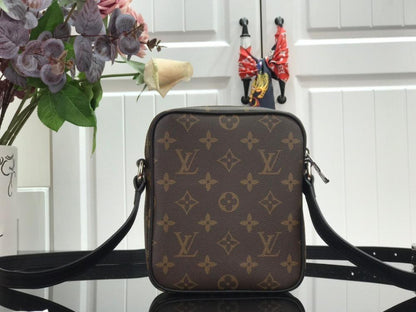 Elegant Shoulder Bag