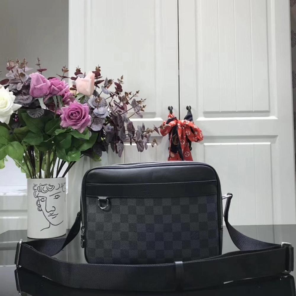 Messenger Bag