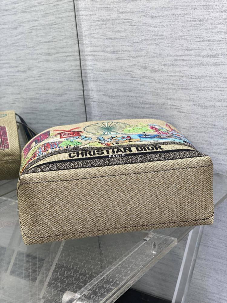 Embroidered Shoulder Bag