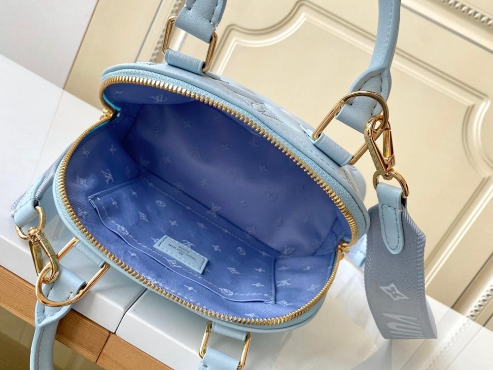 Stylish Refined Quilted Leather Shoulder Bag