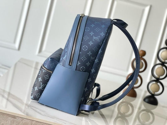 Stylish Blue Leather Backpack – Limited Edition