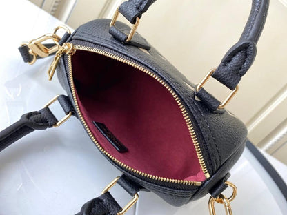 Elegant Refined Printed Canvas Crossbody Bag
