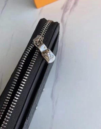 Classic Modern Wallet
