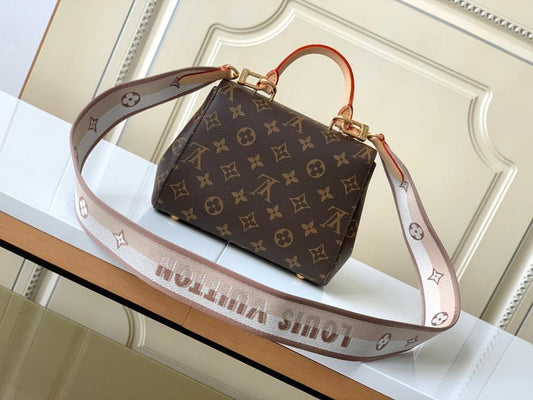 Elegant Stylish Shoulder Bag