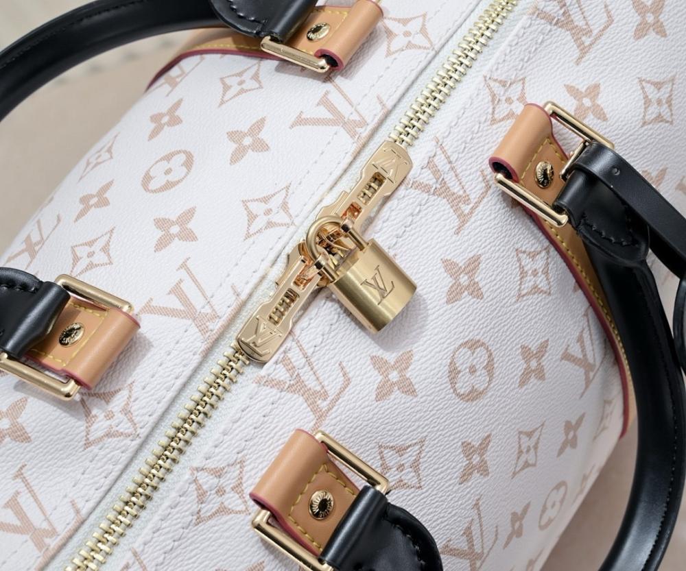 Modern Elegant Leather Top Handle Bag