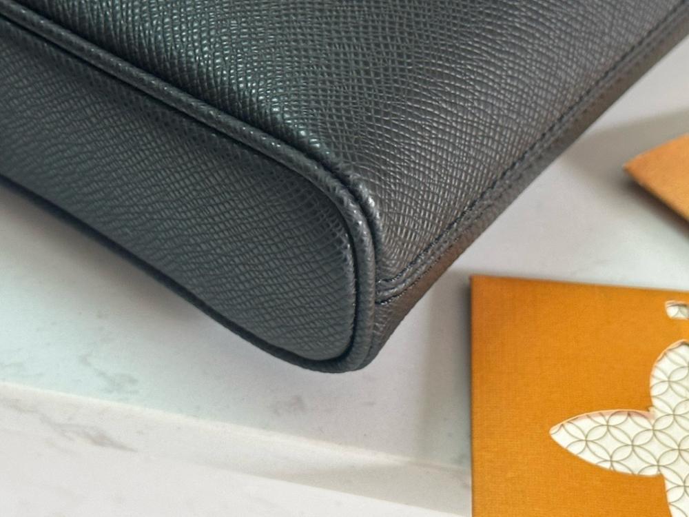 Stylish Premium Leather Shoulder Bag