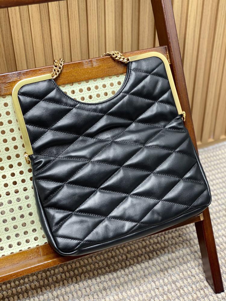Classic Leather Shoulder Bag