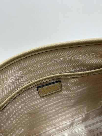 Classic Elegant Leather Shoulder Bag – Limited Edition