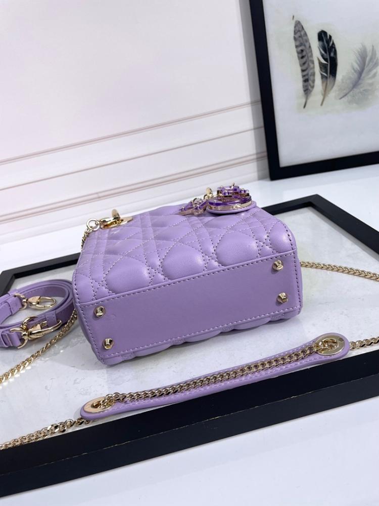 Stylish Leather Shoulder Bag – Limited Edition