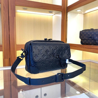 Stylish Leather Shoulder Bag – Special Edition