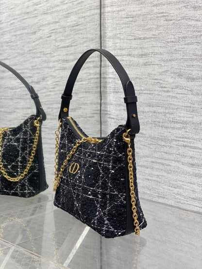 Black Shoulder Bag