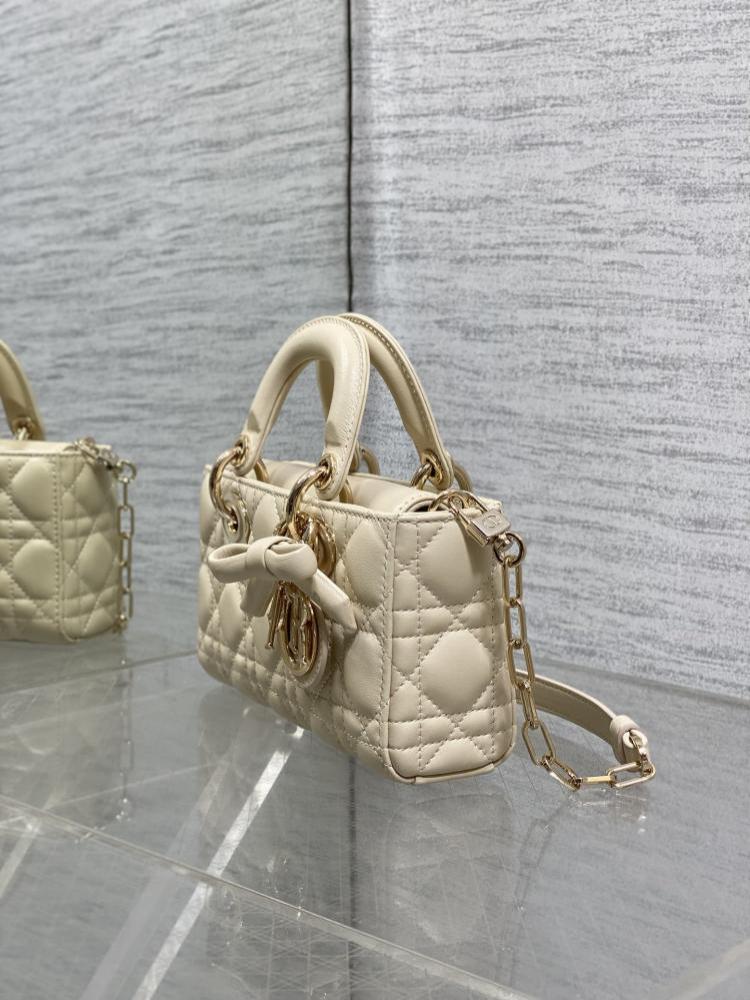 Elegant Top Handle Bag