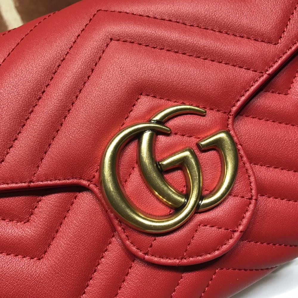 Classic Shoulder Bag