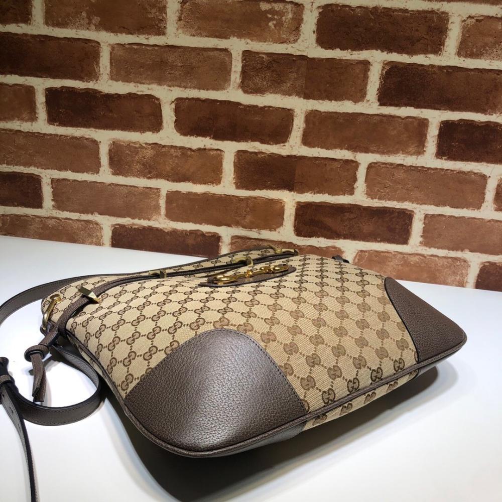 Classic Shoulder Bag