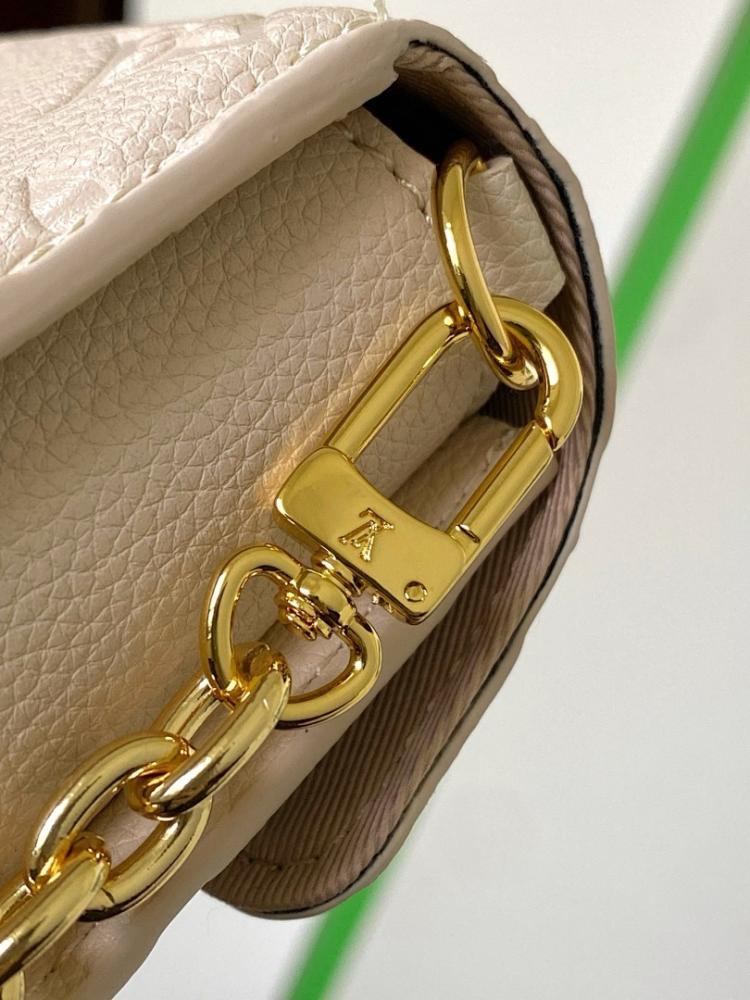 Modern Luxury Leather Travel Bag