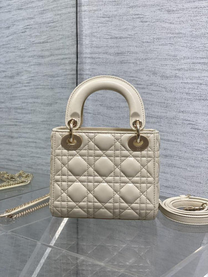 Classic Elegant Top Handle Bag