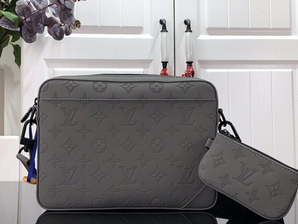 Elegant Crossbody Bag