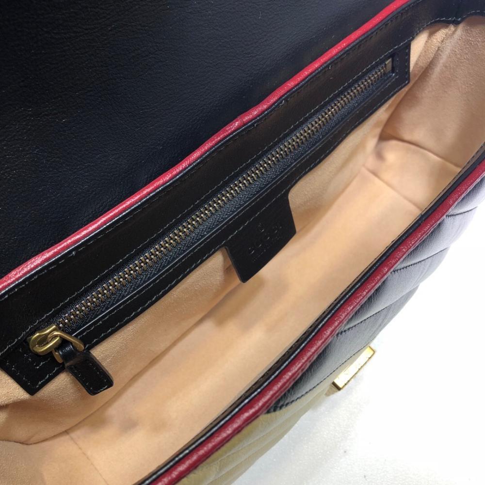 Classic Shoulder Bag