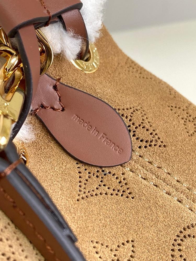 Modern Suede Bucket Bag – Limited Edition