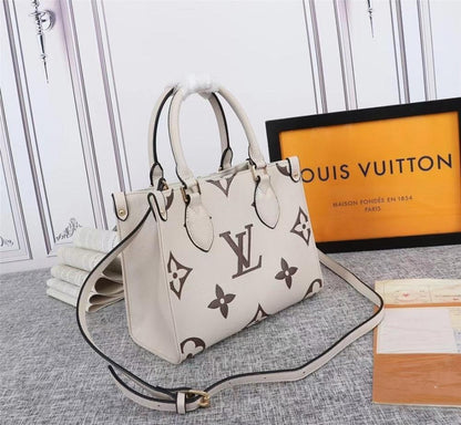 Elegant Leather Shoulder Bag – Special Edition